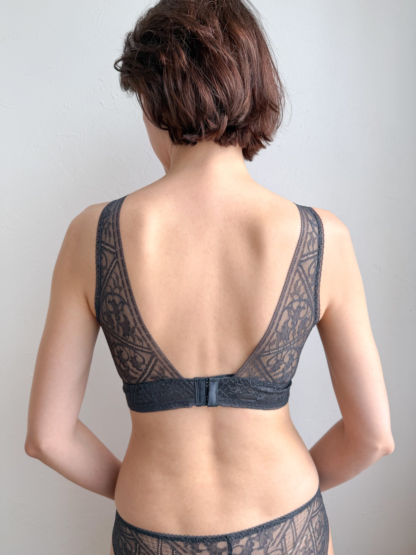 Amary Long Bralette|Charcoal