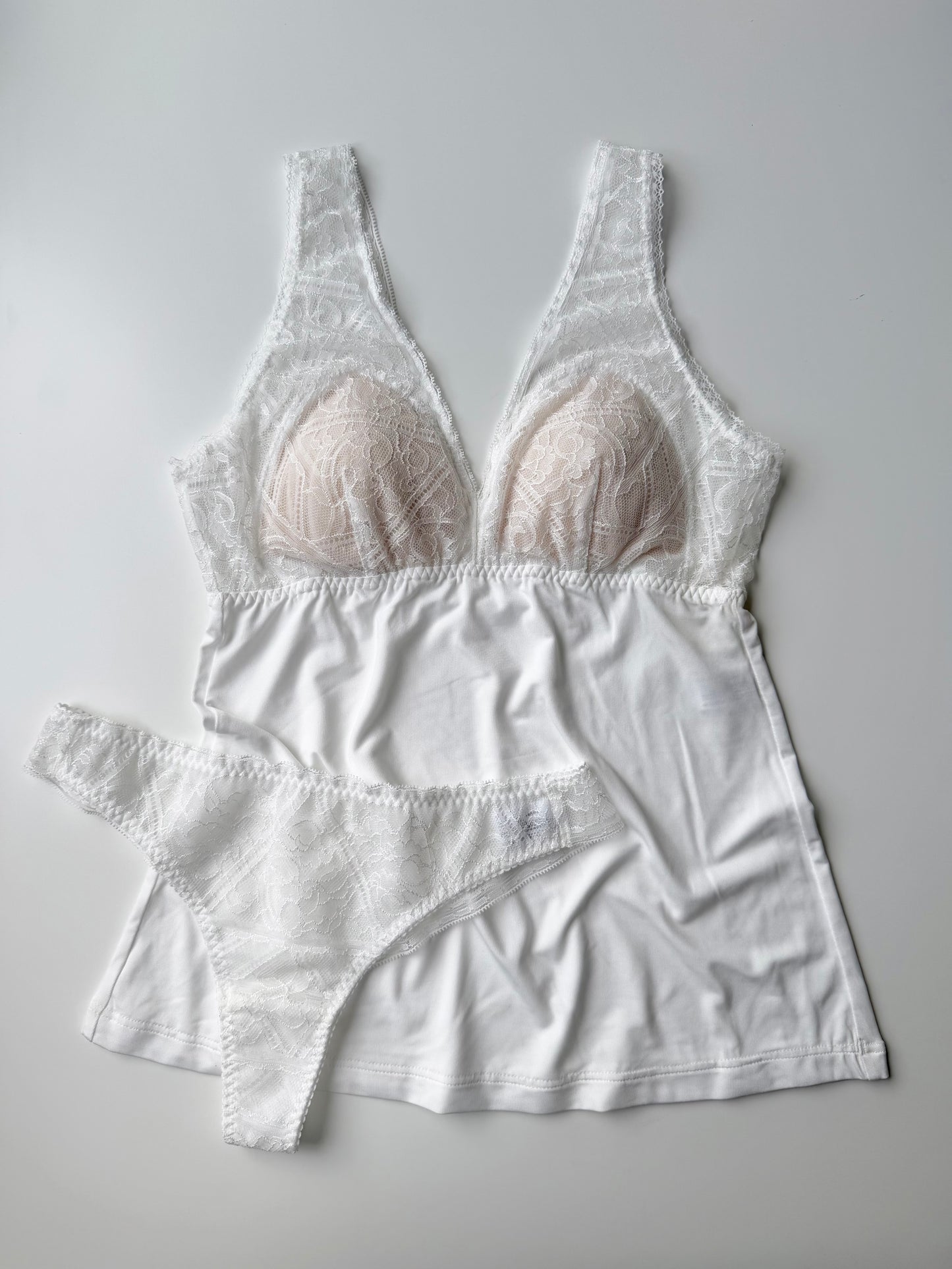 Amary BraCamisole|White
