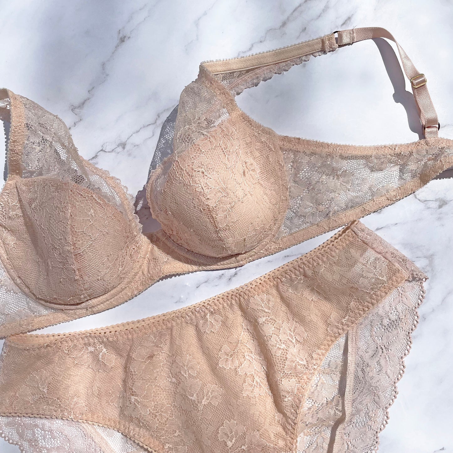 Viola Plunge Underwire Bra