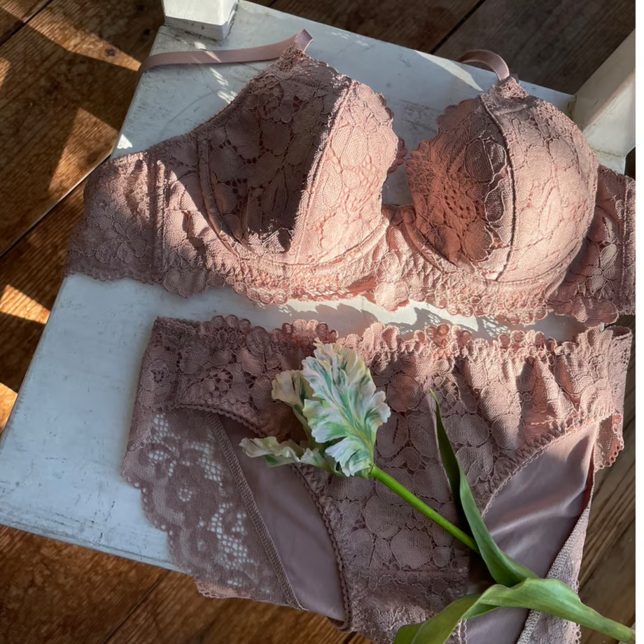Peony Moca Underwire Bra