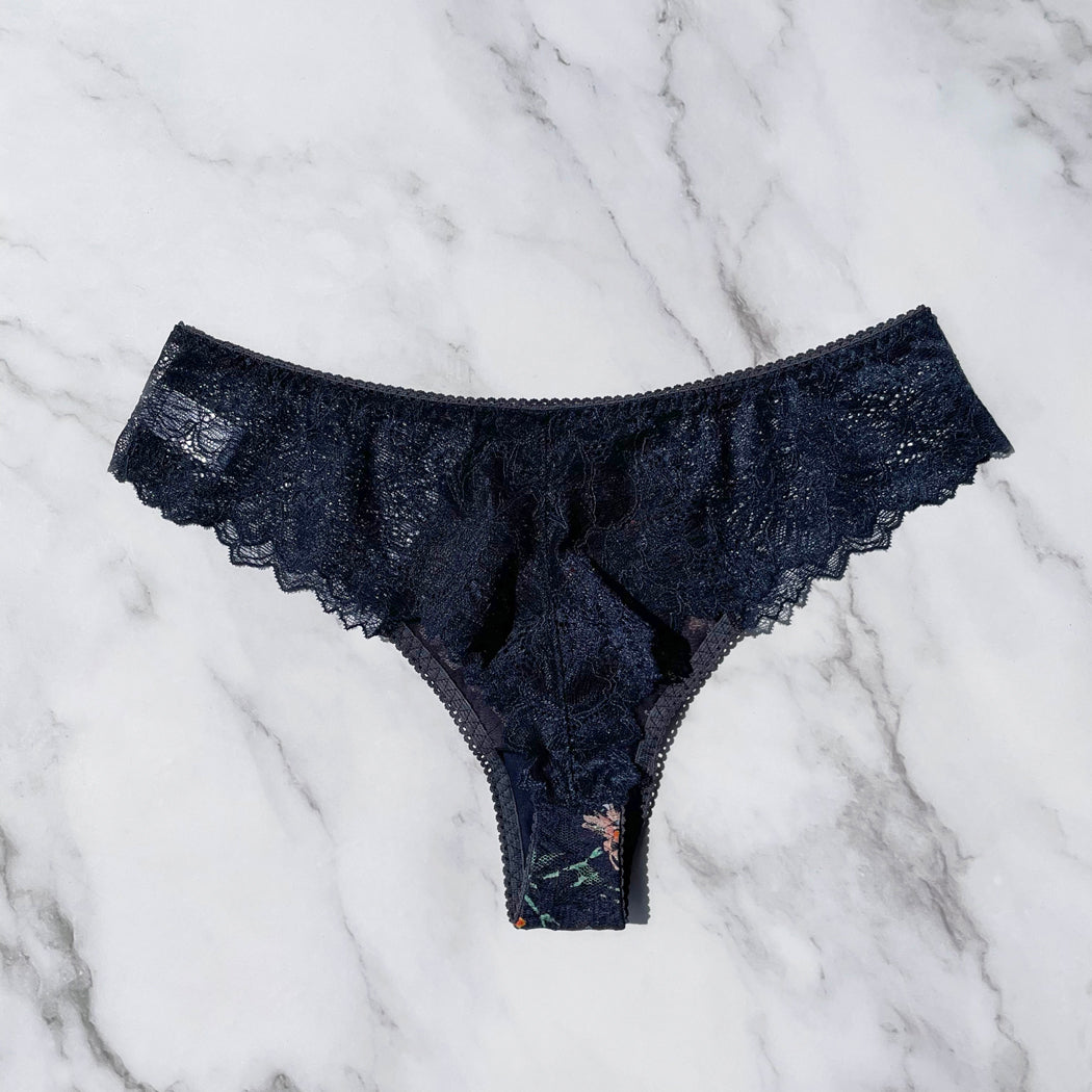 Night Garden Thong｜Black