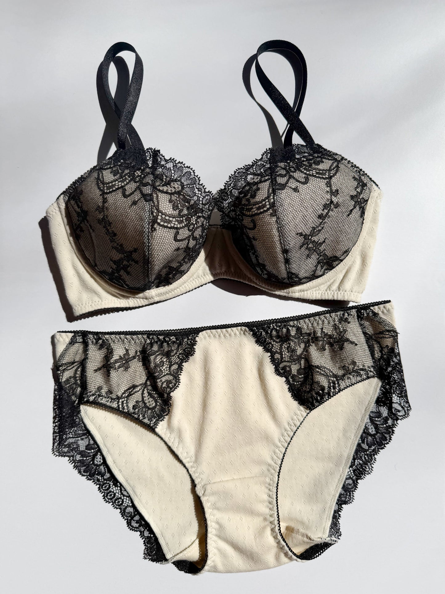 Cotelia  Underwire Bra | Ivory
