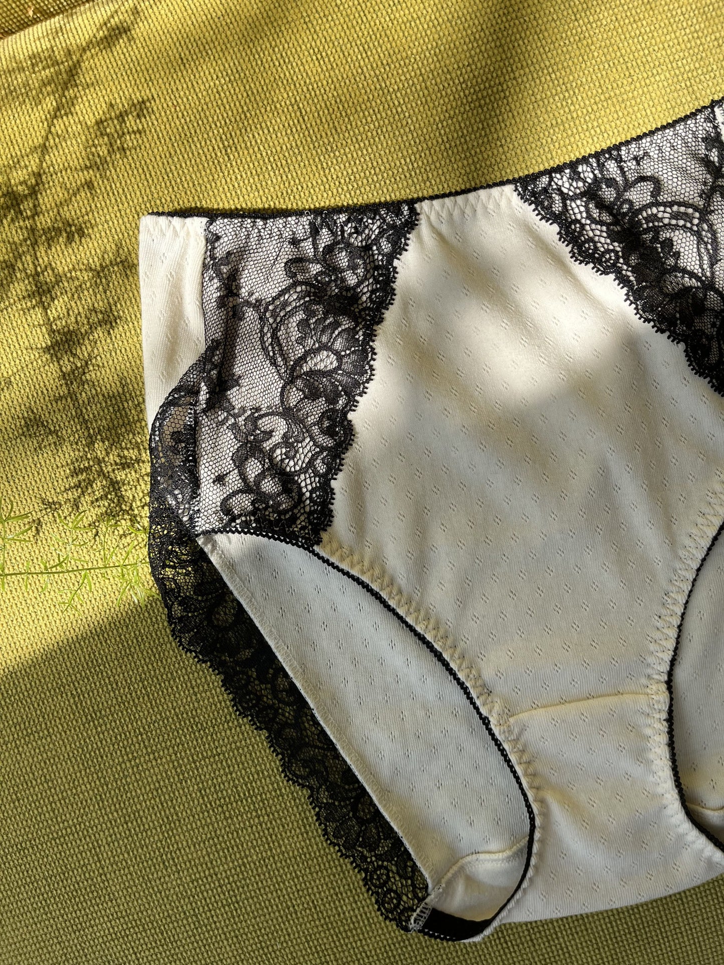 Cotelia High Waist Bikini｜Ivory