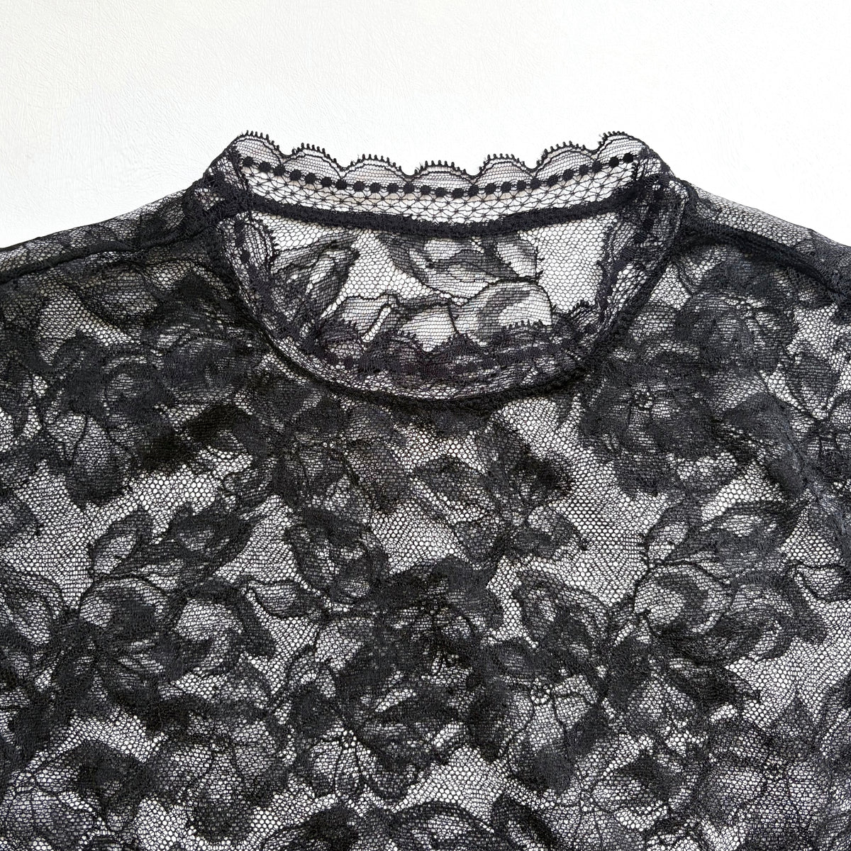 Ellis Lace Tops | Black
